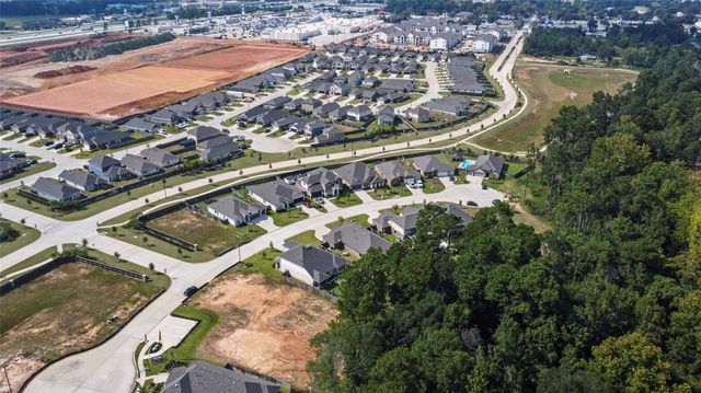 725 Ivory Creek Court, Willis, TX 77378