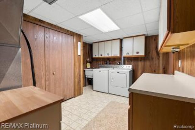 11734 Shenandoah Drive 3, Green Oak Township, MI 48178