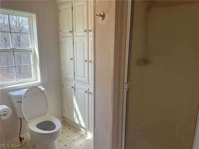 56877 Skyline Drive, Senecaville, OH 43780