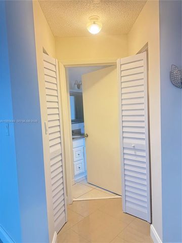 14030 SW 91st Ter 14030, Miami, FL 33186