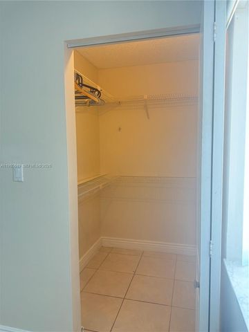 14030 SW 91st Ter 14030, Miami, FL 33186