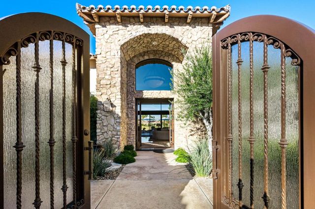 81030 Shinnecock, La Quinta, CA 92253