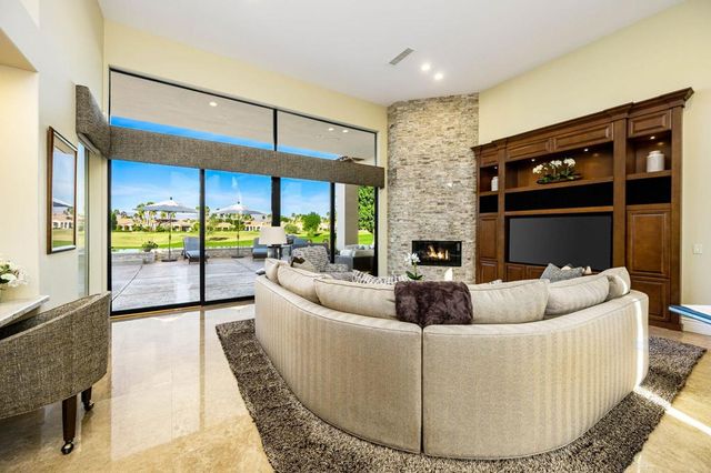 81030 Shinnecock, La Quinta, CA 92253