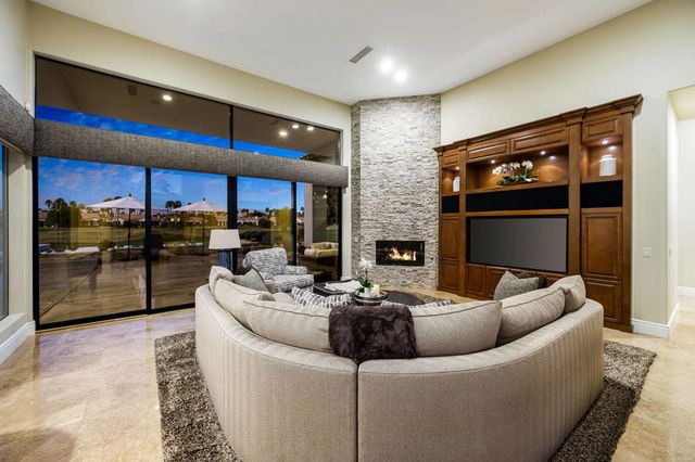 81030 Shinnecock, La Quinta, CA 92253