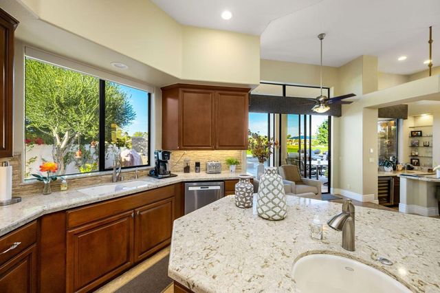 81030 Shinnecock, La Quinta, CA 92253