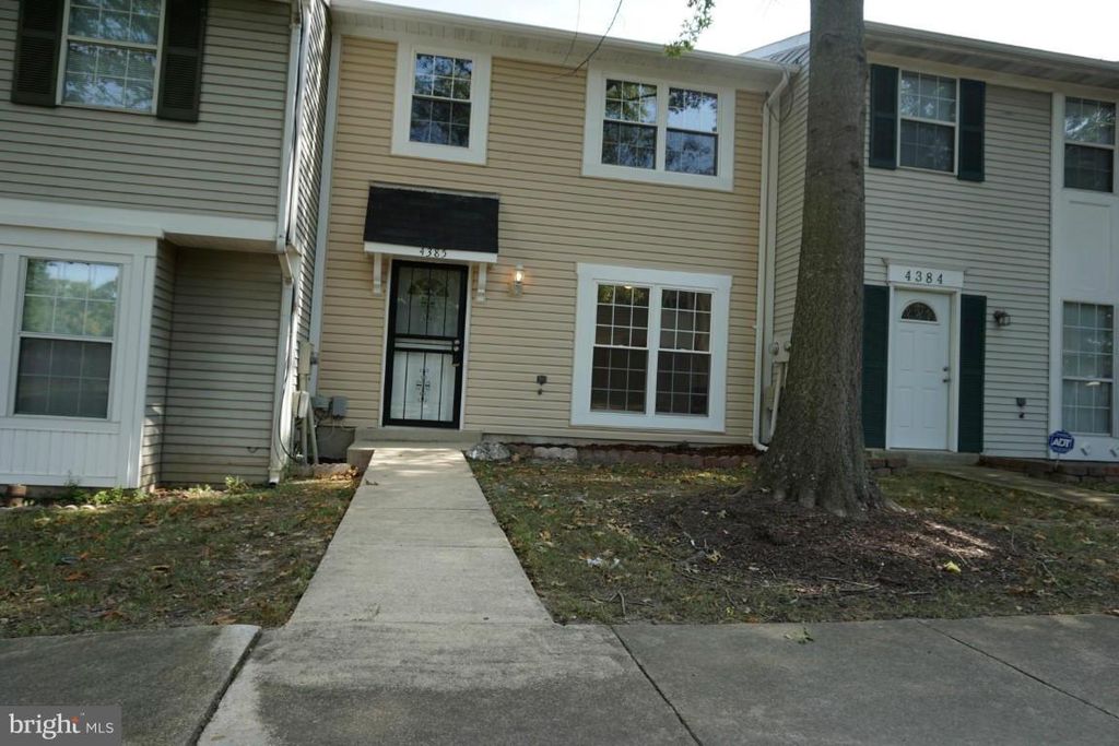 4385 EAGLE CT, Waldorf, MD 20603