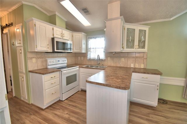 251 PATTERSON ROAD B23, Haines City, FL 33844