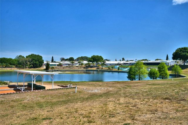 251 PATTERSON ROAD B23, Haines City, FL 33844