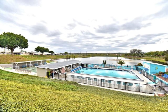 251 PATTERSON ROAD B23, Haines City, FL 33844