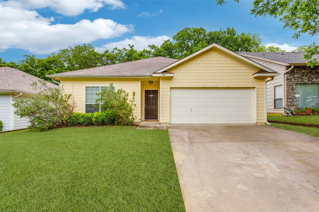 400 Stockard Street, Lake Dallas, TX 75065