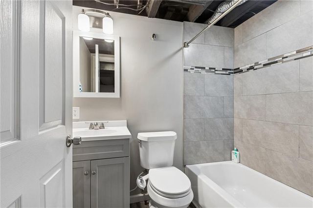 528 S Hardy Avenue, Independence, MO 64053