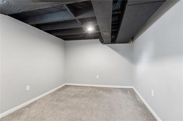 528 S Hardy Avenue, Independence, MO 64053