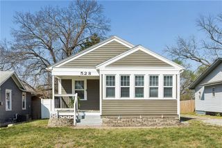 528 S Hardy Avenue, Independence, MO 64053