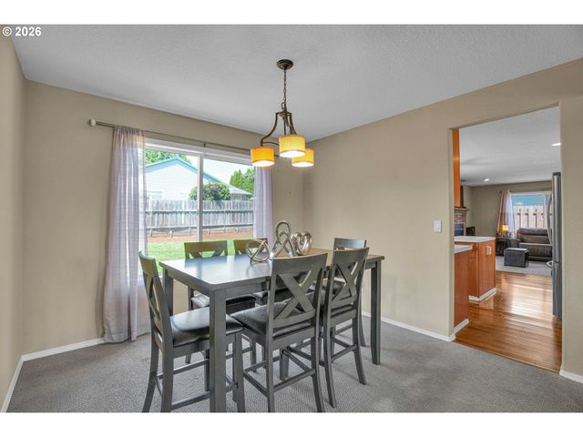 13415 GERBER WOODS Dr, Oregon City, OR 97045