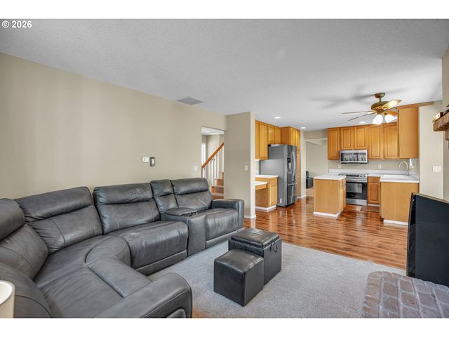 13415 GERBER WOODS Dr, Oregon City, OR 97045