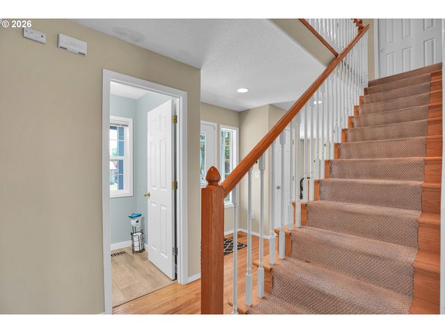 13415 GERBER WOODS Dr, Oregon City, OR 97045
