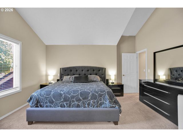 13415 GERBER WOODS Dr, Oregon City, OR 97045