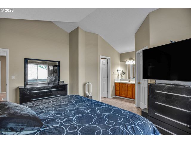 13415 GERBER WOODS Dr, Oregon City, OR 97045