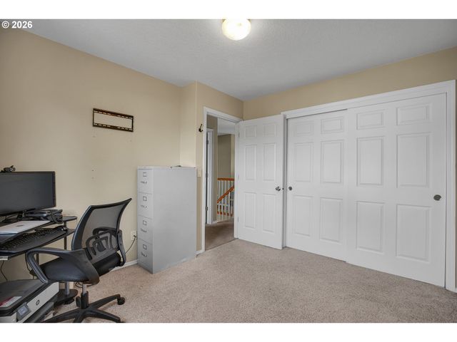 13415 GERBER WOODS Dr, Oregon City, OR 97045