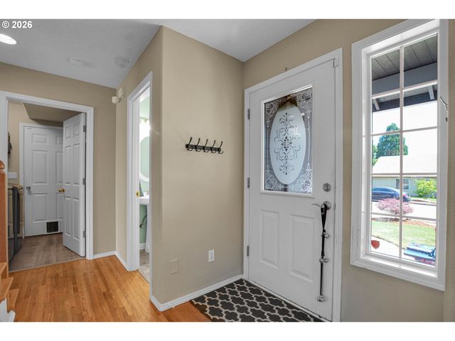 13415 GERBER WOODS Dr, Oregon City, OR 97045