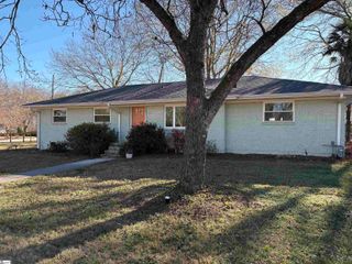 102 Muse Circle, Greer, SC 29651