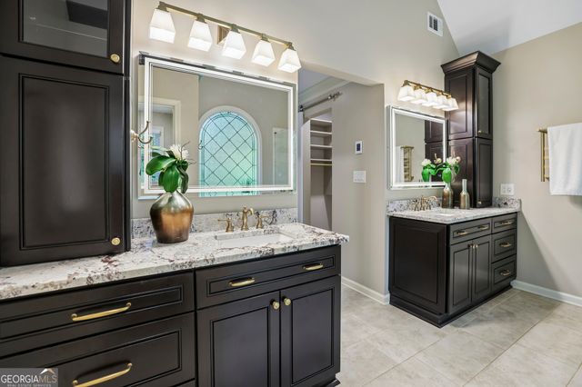 645 Blakenham Court, Johns Creek, GA 30022