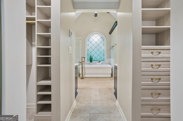 645 Blakenham Court, Johns Creek, GA 30022