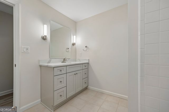 645 Blakenham Court, Johns Creek, GA 30022