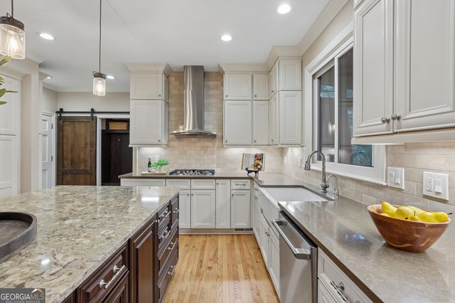 645 Blakenham Court, Johns Creek, GA 30022