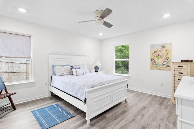 228 Sweet Blossom Bend, Freeport, FL 32439