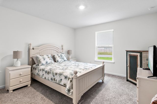228 Sweet Blossom Bend, Freeport, FL 32439