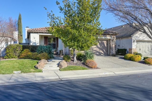 2217 Ryedale Ln, Sacramento, CA 95835