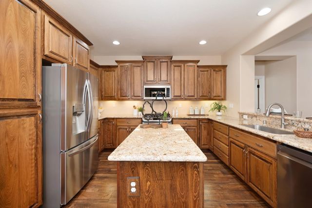 2217 Ryedale Ln, Sacramento, CA 95835