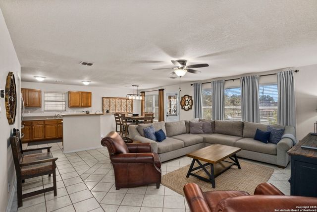 10614 Diamond Rock, San Antonio, TX 78251