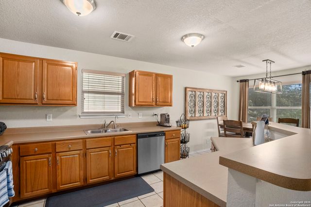 10614 Diamond Rock, San Antonio, TX 78251