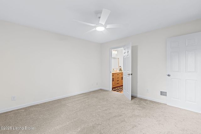 1938 Cardinal Harbour Rd, Prospect, KY 40059