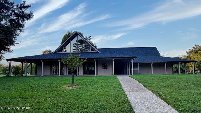 1938 Cardinal Harbour Rd, Prospect, KY 40059