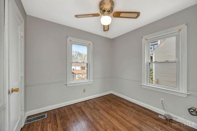 62 Laurel Avenue, Springfield Twp., OH 45216