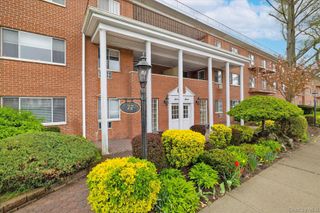 77 S Park Avenue A4, Rockville Centre, NY 11570