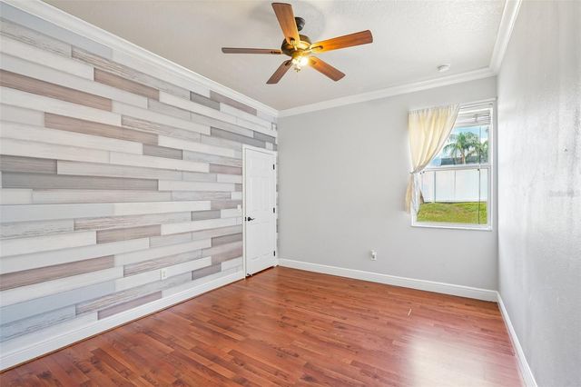1113 MYRTLE BREEZES CT, Fruitland Park, FL 34731