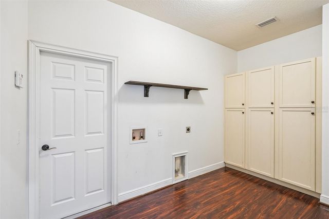1113 MYRTLE BREEZES CT, Fruitland Park, FL 34731