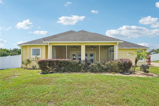 1113 MYRTLE BREEZES CT, Fruitland Park, FL 34731