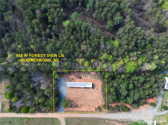 143 W Forest View Lane, Mooresboro, NC 28114