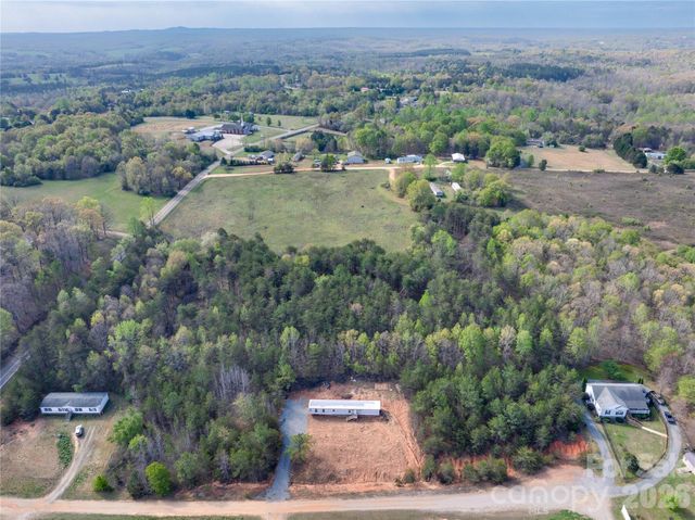 143 W Forest View Lane, Mooresboro, NC 28114