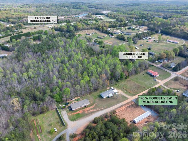 143 W Forest View Lane, Mooresboro, NC 28114