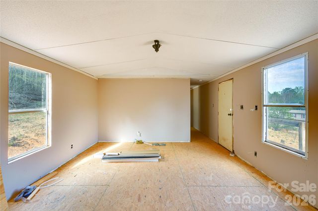 143 W Forest View Lane, Mooresboro, NC 28114