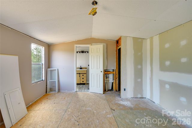 143 W Forest View Lane, Mooresboro, NC 28114