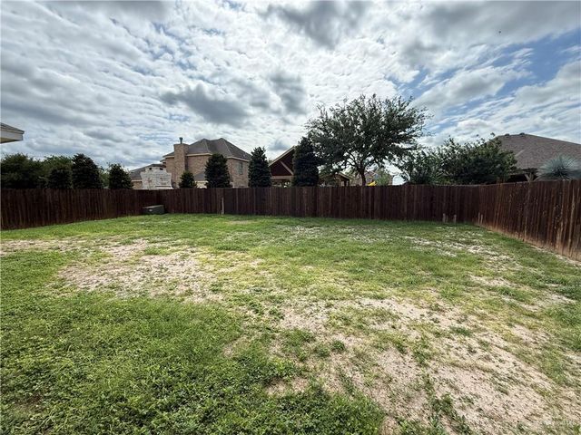1906 Bunting Lane, Mission, TX 78572