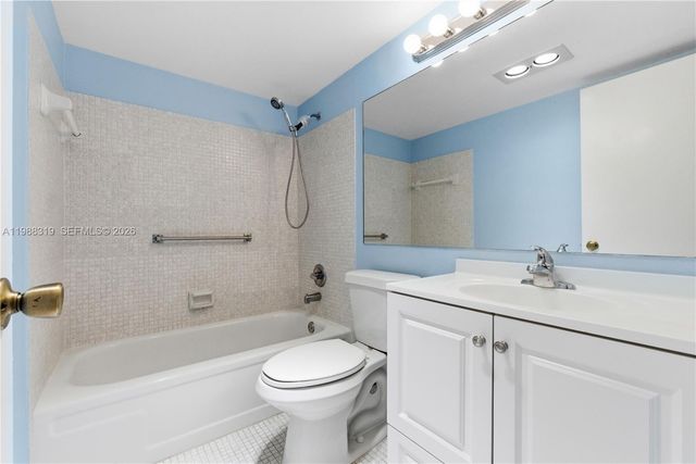 199 Prescott J 199, Deerfield Beach, FL 33442