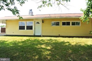 29 LILAC, Levittown, PA 19054